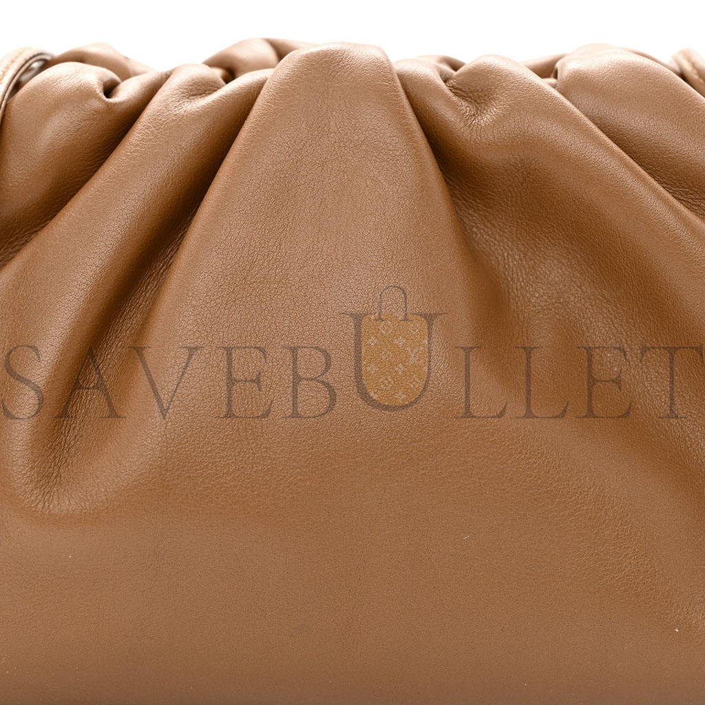 BOTTEGA VENETA BUTTER CALFSKIN THE MINI POUCH CAMEL (22*11*6cm)