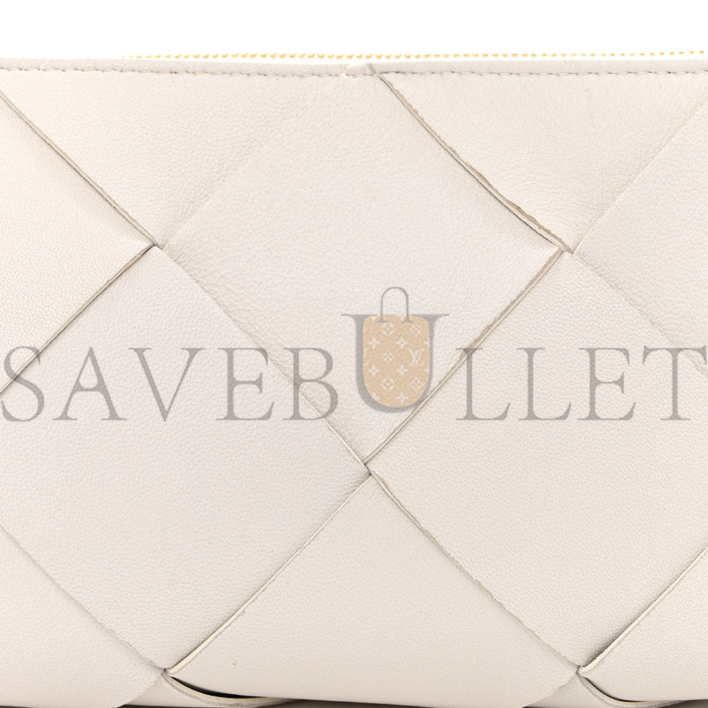 BOTTEGA VENETA NAPPA MAXI INTRECCIO EXPLODED SHOULDER BAG CHALK  (21*12*8cm)