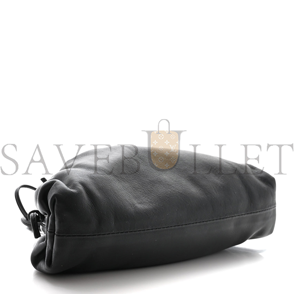 BOTTEGA VENETA BUTTER CALFSKIN THE MINI POUCH BLACK  (22*12*5cm)