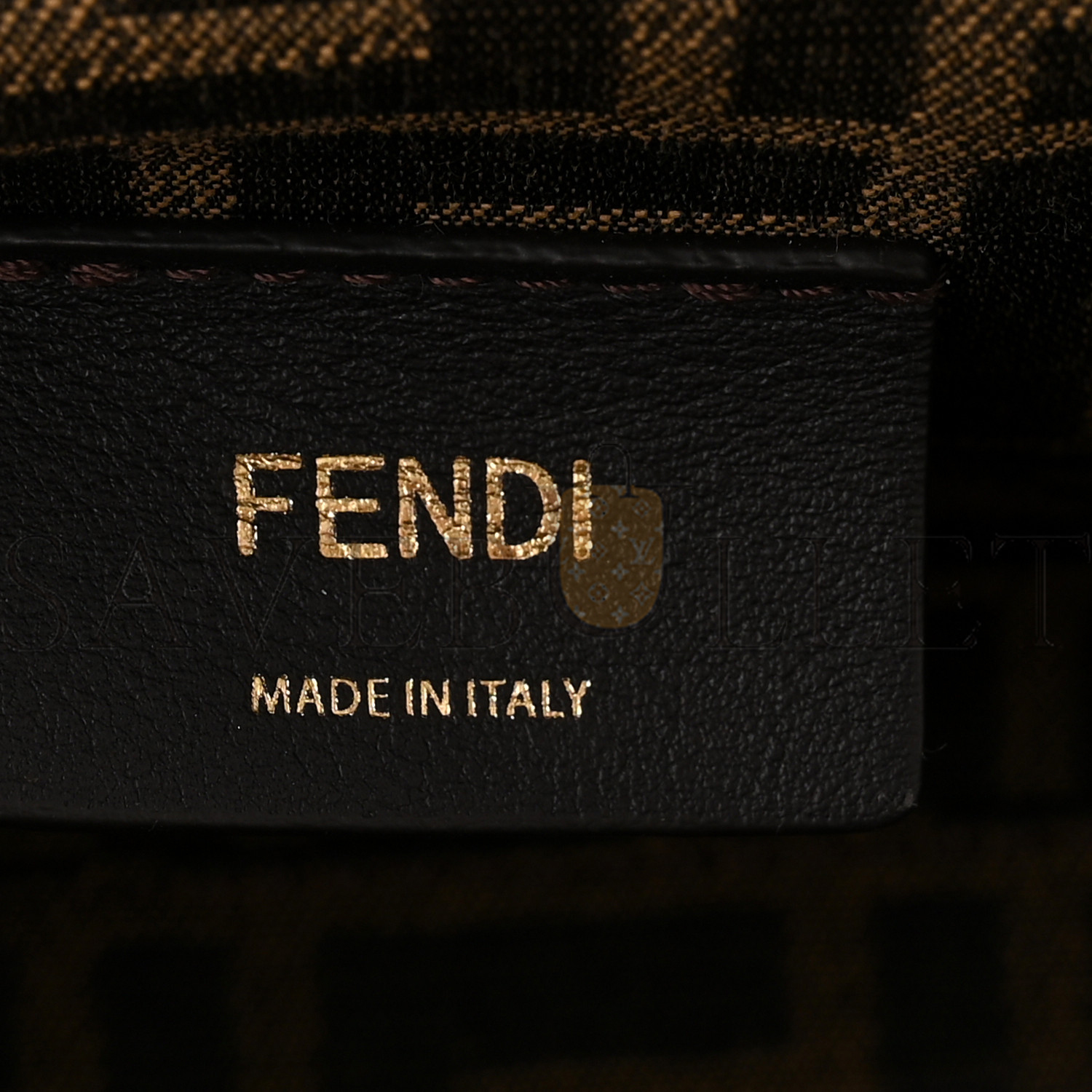 FENDI SHINY NAPPA SMALL FENDI FIRST CARAMELLO (24*18*9cm)