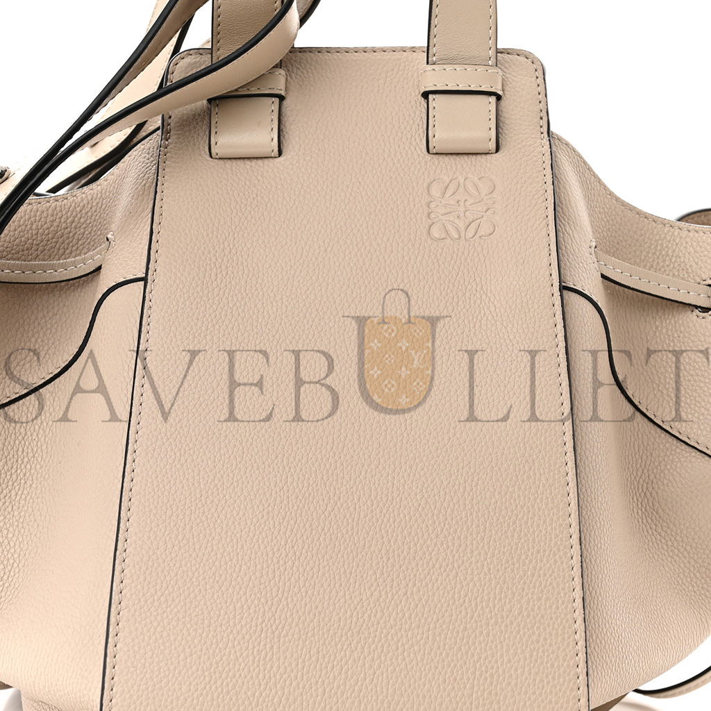 LOEWE GRAINED CALFSKIN SMALL HAMMOCK SHOULDER BAG SAND (30*24*15cm)