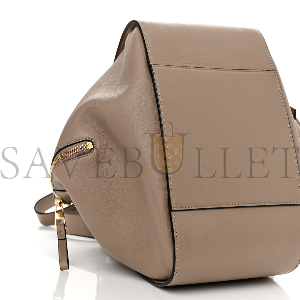 LOEWE CALFSKIN SMALL HAMMOCK SHOULDER BAG SAND (29*23*13cm)