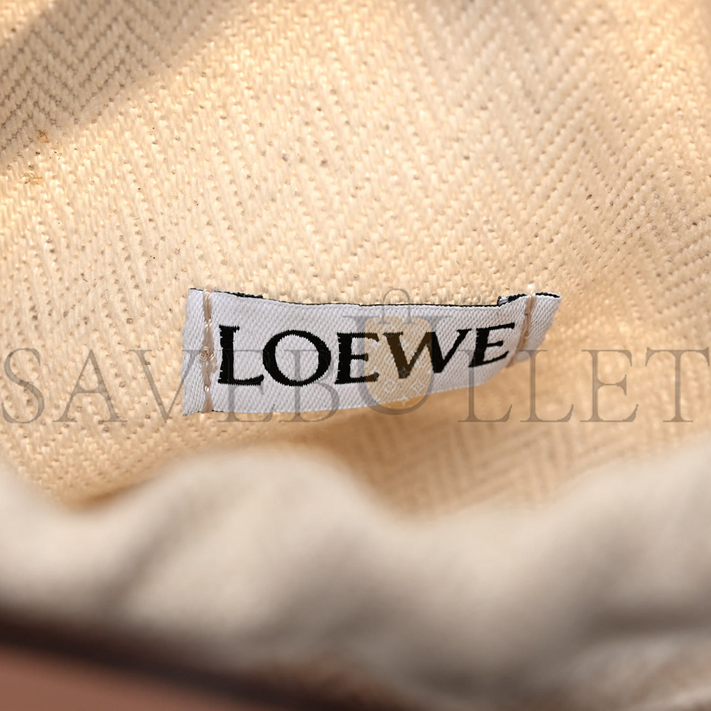 LOEWE SMOOTH CALFSKIN SMALL ANAGRAM CUTOUT TOTE TAN BEIGE (25*23*1cm)