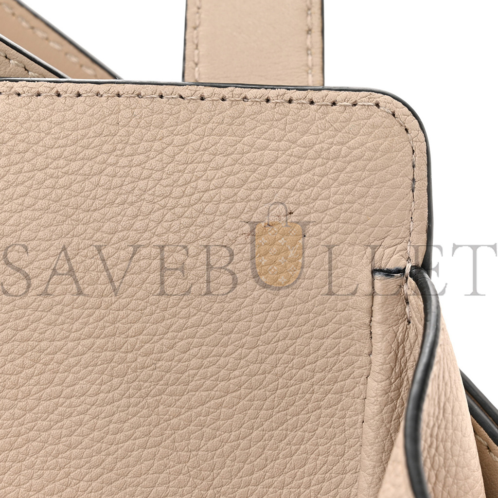 LOEWE GRAINED CALFSKIN SMALL HAMMOCK SHOULDER BAG SAND (30*24*15cm)