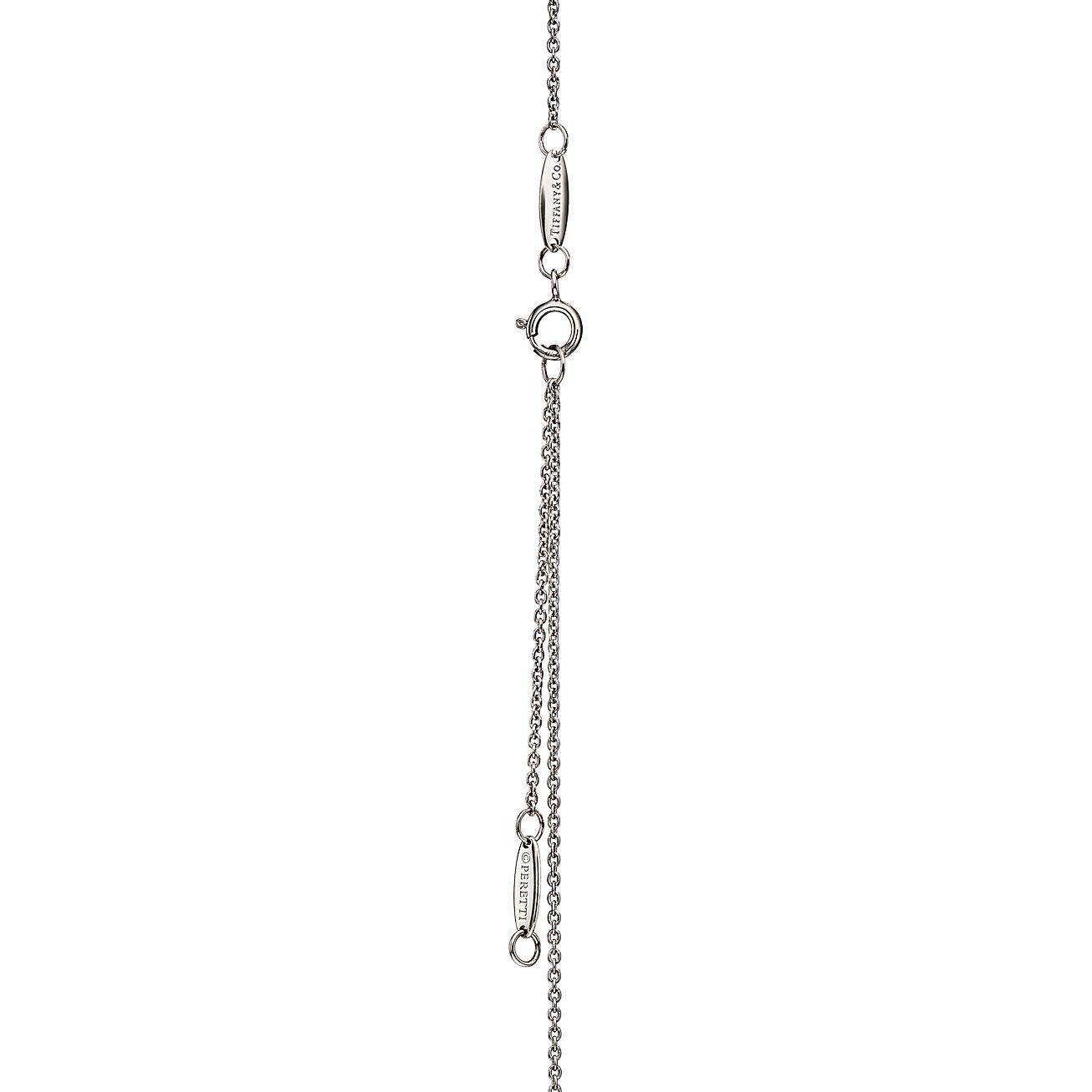 TIFFANY ELSA PERETTI® BEAN® DESIGN PENDANT IN PLATINUM WITH PAVÉ DIAMONDS, 18 MM